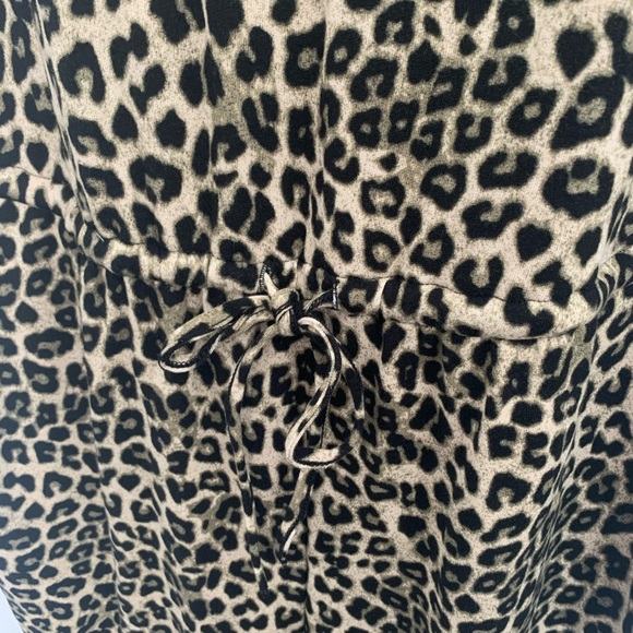 Torrid Leopard Sleep Jumpsuit - 3X - Picture 6 of 14